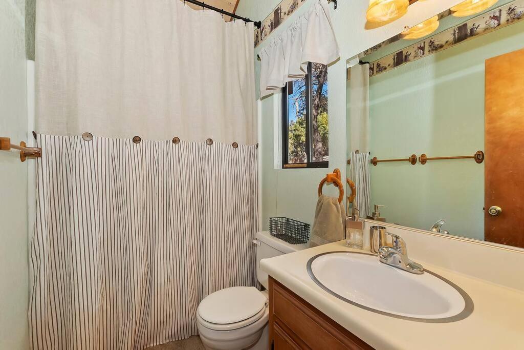 Everwood Serenity Treehouse Ontrail Head/Sledding Villa Big Bear Lake Exterior photo