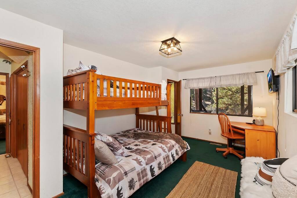 Everwood Serenity Treehouse Ontrail Head/Sledding Villa Big Bear Lake Exterior photo