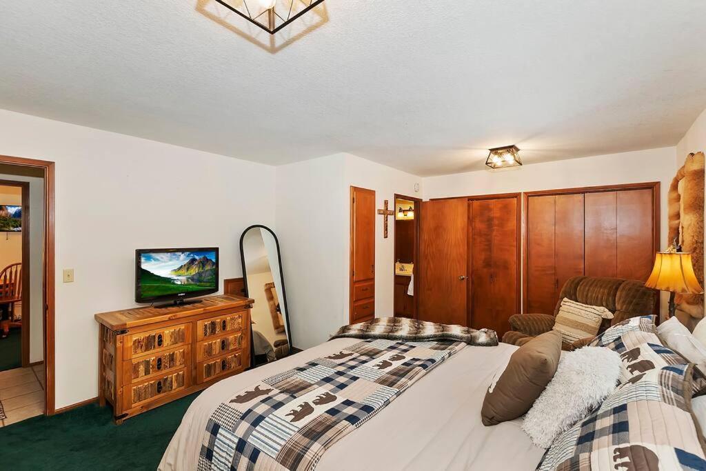 Everwood Serenity Treehouse Ontrail Head/Sledding Villa Big Bear Lake Exterior photo